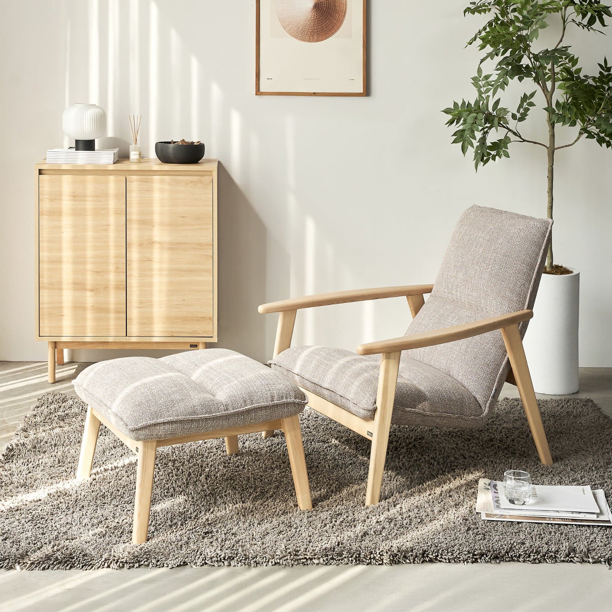 Ghế Armchair Thư Giãn Kèm Đôn OLLY
