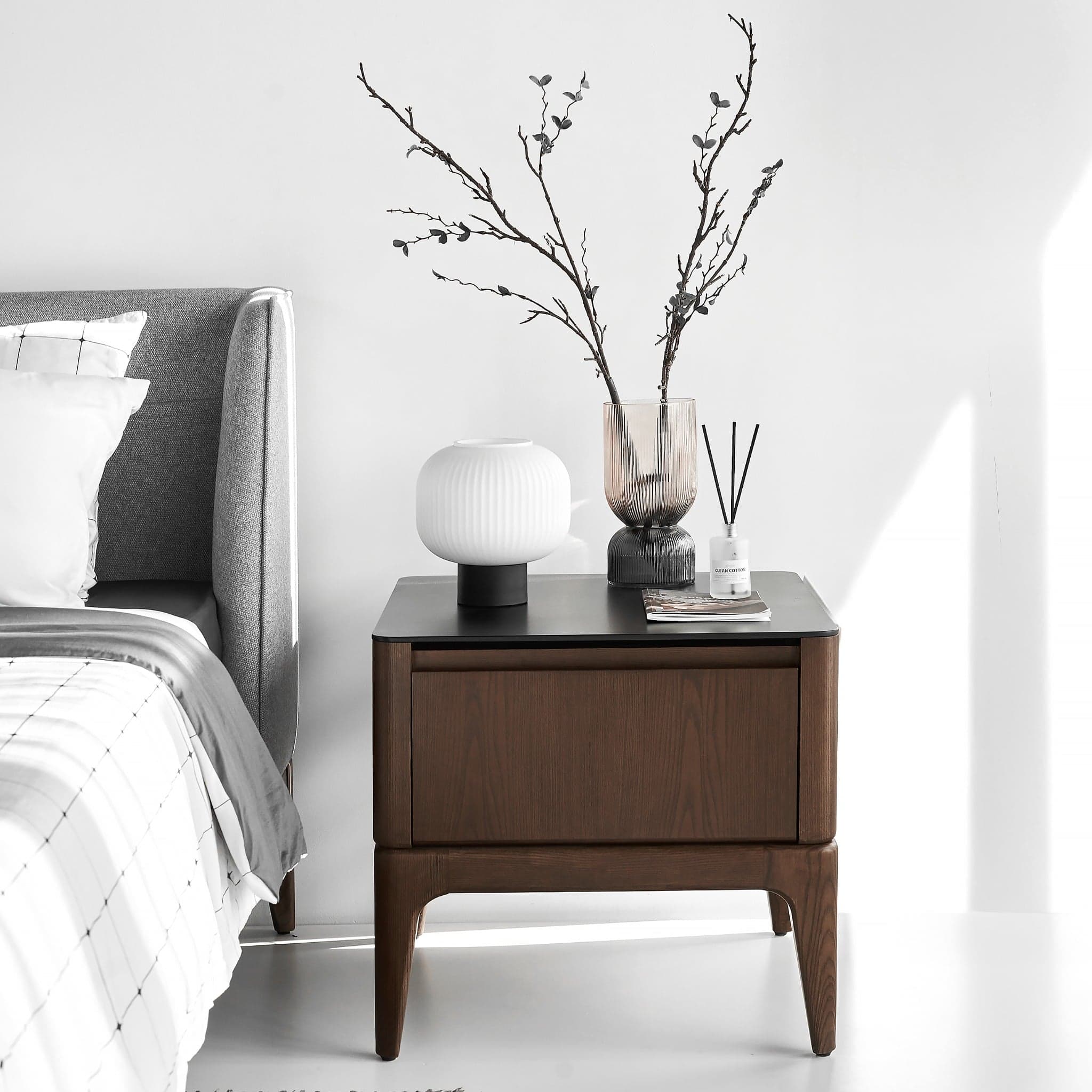 Tủ Đầu Giường Gỗ Tần Bì Cao Cấp SCARLET - Signature